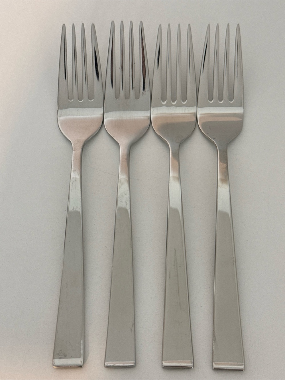 Set of 4 Towle Stainless 18/8 Flatware Arctic Salad Forks 6.5"